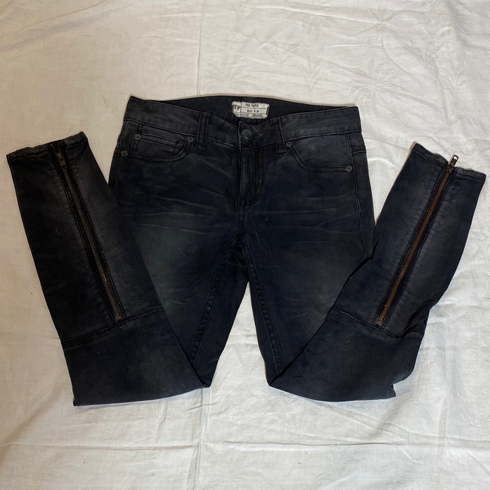 Free People Faded Black Jeans with calf zipper-discontinued style- women 24
